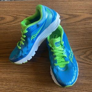Saucony Kinvara 5 Natural Series Running Shoes Women’s 7